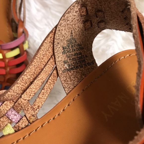 Just In❣️Old Navy Multicolored Sandals - Picture 4 of 7